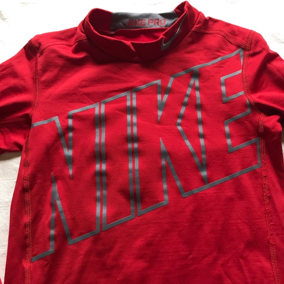 Boys Nike Pro Dri Fit Red Long Sleeve Sports Shirt (Kids Size Large) - Picture 4 of 8